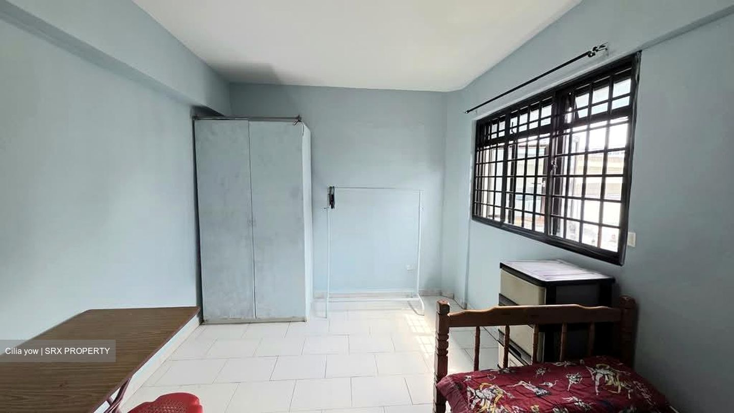 Blk 206 Jurong East View (Jurong East), HDB 4 Rooms #573693981